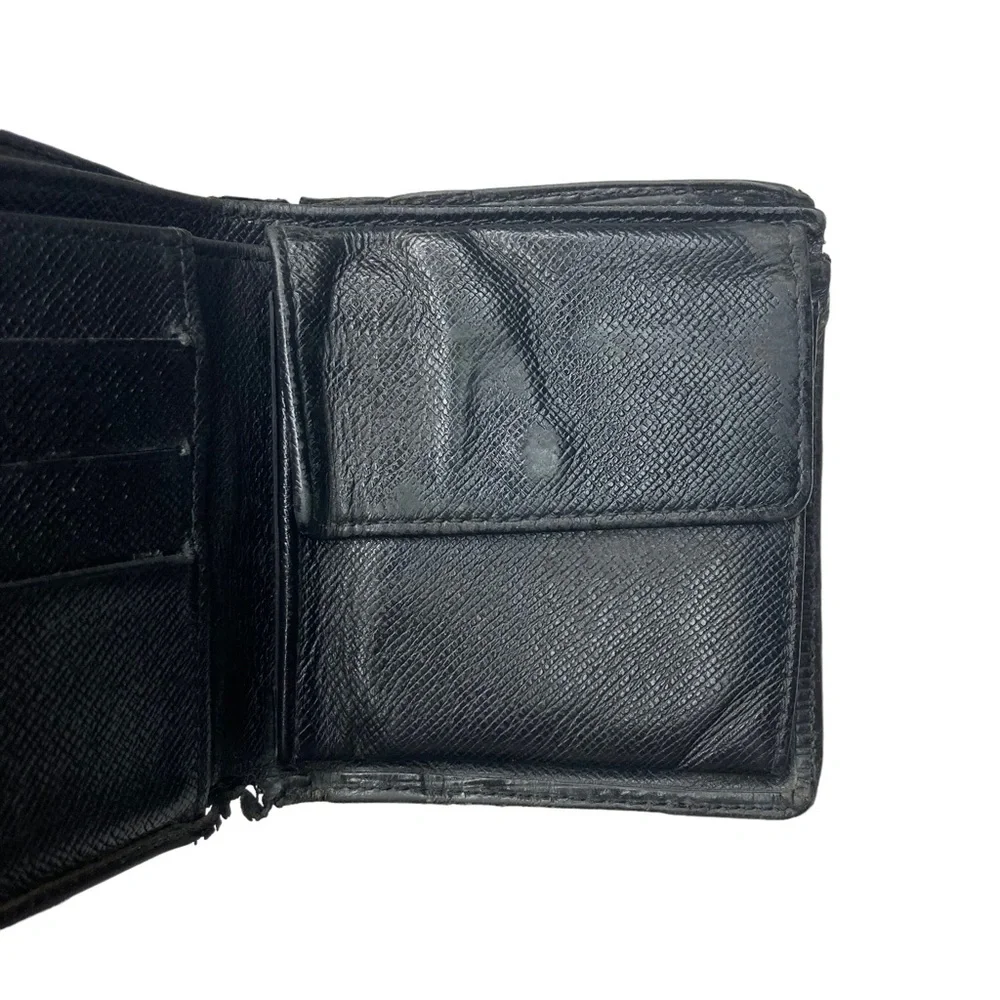 Authentic Louis Vuitton Black Epi Leather Men’s Unisex Bifold Marco Wallet_10